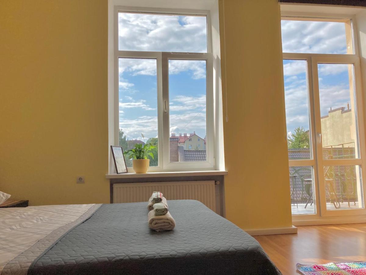 Dimitris Apartment Львов Экстерьер фото